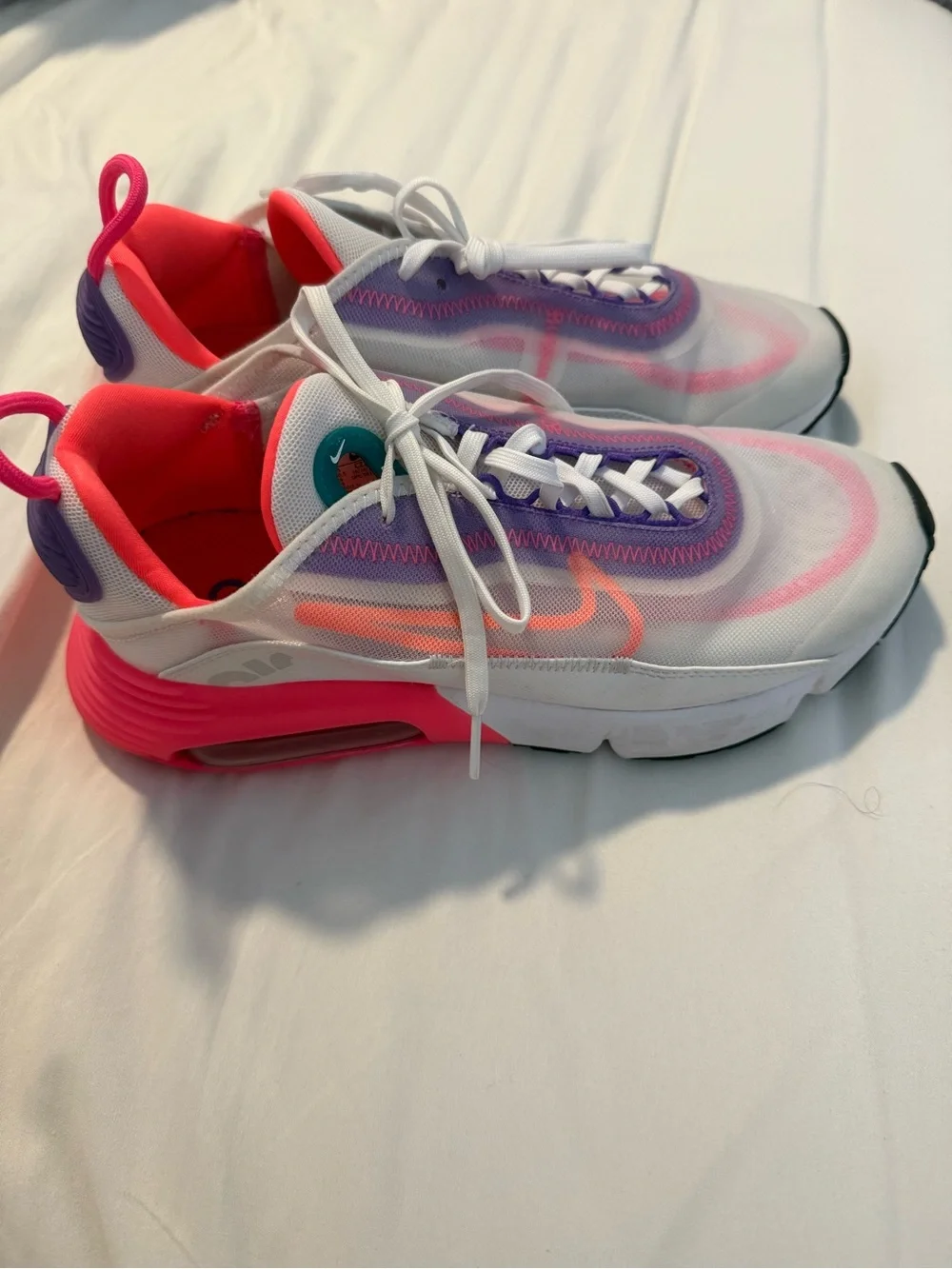 NEW Nike Air Max 2090 Pink Orange Purple Womens 9
